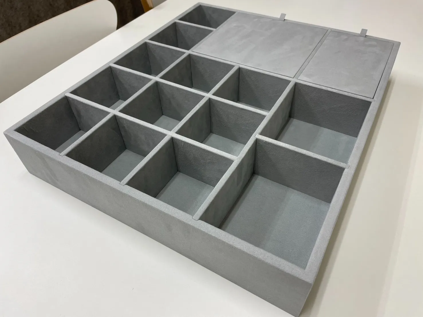 抽斗トレイ　布貼り